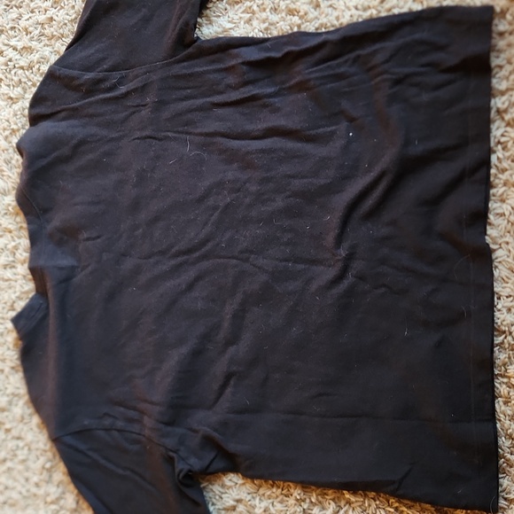 Hollister black Tshirt womans size small - Picture 4 of 4